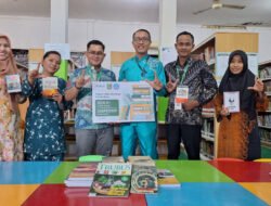 Peringatan Hari Buku Nasional dan Hari Perpustakaan Nasional, APICAL Serahkan Bantuan Buku ke Sekolah dan Dinas Perpustakaan dan Kearsipan Kota Dumai