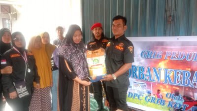 DPC GRIB Kota Dumai Peduli Korban Kebakaran